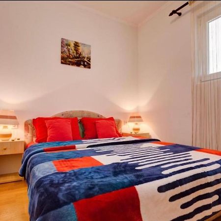 Lazarus Bigova Apartments Tivat Buitenkant foto