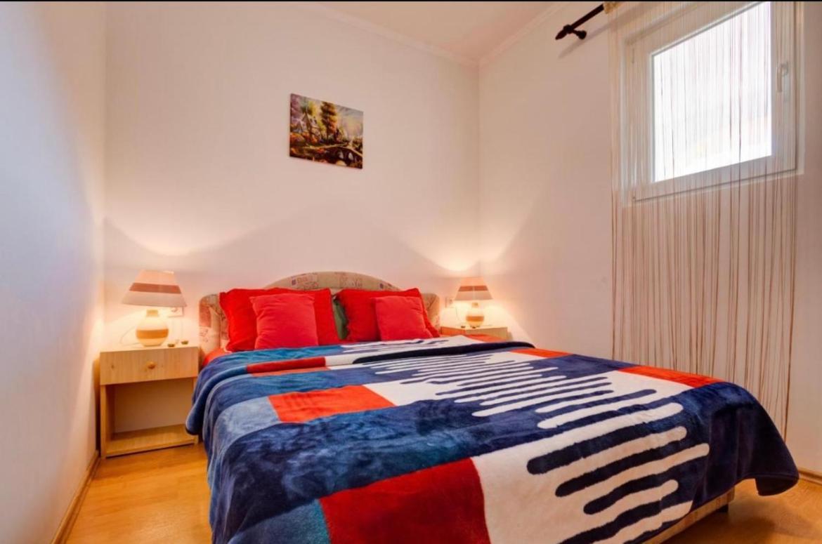 Lazarus Bigova Apartments Tivat Buitenkant foto