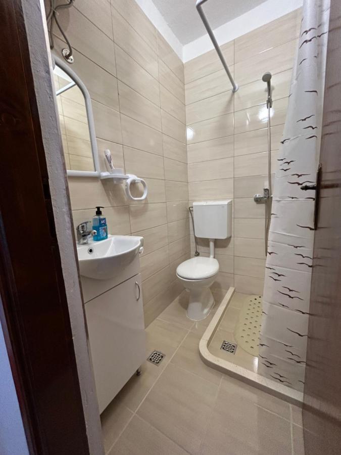 Lazarus Bigova Apartments Tivat Buitenkant foto